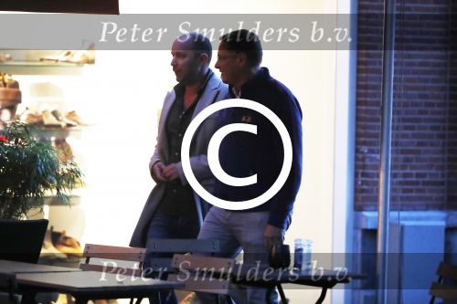 Amsterdam 26 september 2017
Albert Verlinde gaat met zijn nieuwe vriend een hapje eten bij v Dam op de cornelis schuytstraat