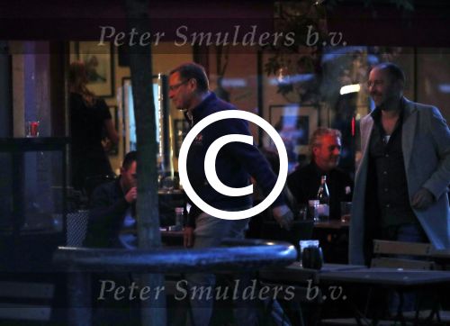 Amsterdam 26 september 2017
Albert Verlinde gaat met zijn nieuwe vriend een hapje eten bij v Dam op de cornelis schuytstraat