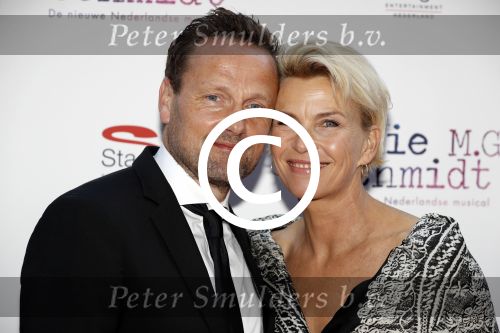 Amsterdam 24 september 2017
Premiere Annie MG Schmidt was getekend in het nieuwe de la mar. Anita Witzier met man