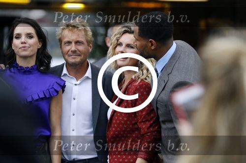 Amsterdam 28 september 2017
Castpresentaie van de Spa ( net 5 serie). De cast bestaat uit Annette Barlo Mattijn Hartemink Eva Marie v d Waal Rein v DuivenbodenDavy Eduard King Juvat Westendorp Beau Schneider Lara Leijs Nzinga Sordam en Eva Bartels.