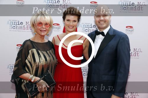 Amsterdam 24 september 2017
Premiere Annie MG Schmidt was getekend in het nieuwe de la mar. Anouk v Nes met partner en Sheila de Vries