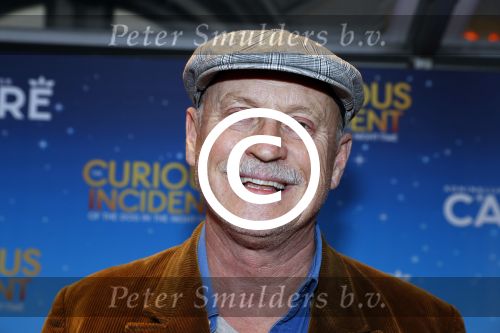 Amsterdam 21 september 2017
The Curious Incident of the Dog in the Night premiere in Carre. Arjan ederveen met partner