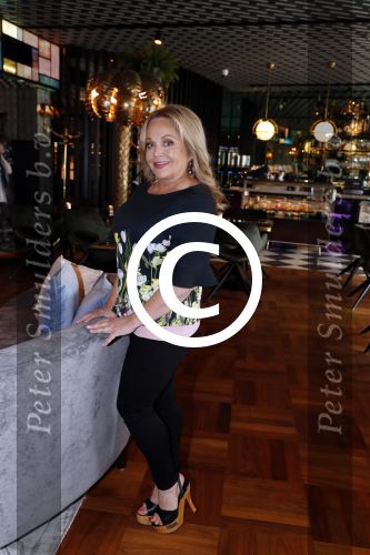 Amsterdam 25 september 2017 
Charlene Tilton wordt voor story geinterviewd door Annette de Vries. Charlene speelde Lucy in Dynasty