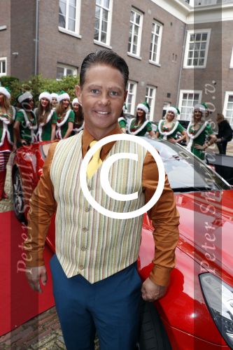 Amsterdam 25 september 2017 
Holly Mae Brood, Martijn Fischer, Yolanthe Sneijder-Cabau, Buddy Vedder, Danny de Munk, Glennis Grace en Carlo Boszhard tijdens de castpresentatie van de Christmas Show 2017 in hotel The Grand. Ruben Nicolai presenteert het.