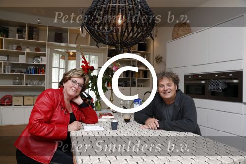 Amsterdam 25 september 2017 
Dirk Zeelenberg wordt in zijn huis geinterviewd door Catherine Keyl