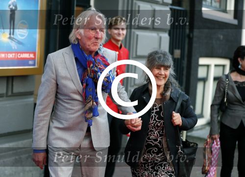 Amsterdam 21 september 2017
The Curious Incident of the Dog in the Night premiere in Carre. Freek de Jonge met vrouw