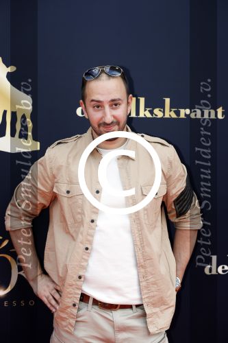 Utrecht 23 september 2017
Premiere dummie de mummie tijdens filmdagen . De cast bestaat uit Roeland Fernhout Jennifer Hoffman Gurkan Kucuksenturk Ergun Simsek en Julian Ras
GÃ¼rkan KÃ¼Ã§Ã¼ksentÃ¼rk