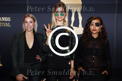 Utrecht 29 september 2017
Uitreiking gouden kalveren in de schouwburg van Utrecht. kiki van Deursen, Hannah Hoekstra en Charlie Dagelet