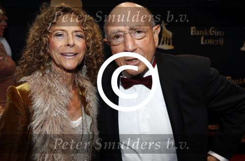 Utrecht 29 september 2017
Uitreiking gouden kalveren in de schouwburg van Utrecht. Hans Knoop en partner