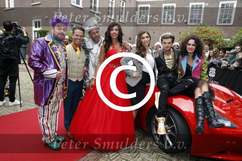Amsterdam 25 september 2017 
Holly Mae Brood, Martijn Fischer, Yolanthe Sneijder-Cabau, Buddy Vedder, Danny de Munk, Glennis Grace en Carlo Boszhard tijdens de castpresentatie van de Christmas Show 2017 in hotel The Grand. Ruben Nicolai presenteert het.