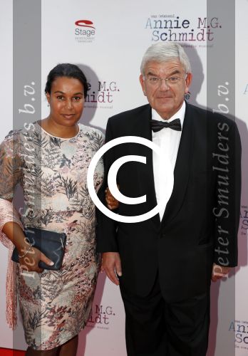 Amsterdam 24 september 2017
Premiere Annie MG Schmidt was getekend in het nieuwe de la mar.  jan v Zanen met vriendin