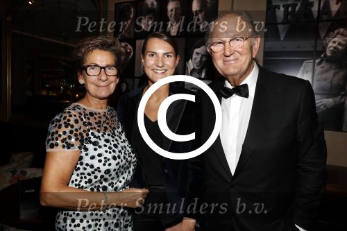 Amsterdam 24 september 2017 
Premiere Annie MG Schmidt met Simone Kleinsma William Spaaij Marjolein Touw Wim v d Driessche en Jeske v d Staak in het de la mar theater. Joop Janine en iris v d Ende