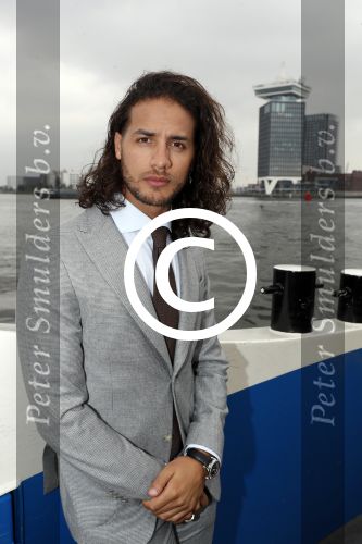 Amsterdam 28 september 2017
Castpresentaie van de Spa ( net 5 serie). De cast bestaat uit Annette Barlo Mattijn Hartemink Eva Marie v d Waal Rein v DuivenbodenDavy Eduard King Juvat Westendorp Beau Schneider Lara Leijs Nzinga Sordam en Eva Bartels.