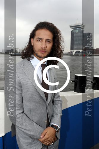 Amsterdam 28 september 2017
Castpresentaie van de Spa ( net 5 serie). De cast bestaat uit Annette Barlo Mattijn Hartemink Eva Marie v d Waal Rein v DuivenbodenDavy Eduard King Juvat Westendorp Beau Schneider Lara Leijs Nzinga Sordam en Eva Bartels.