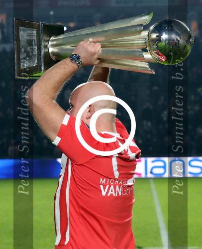 Eindhoven, 22 Januari 2017 Kompetitiewedstrijd PSV-SC Heerenveen, 
eindstand 4-3
Huldiging Micahel v Gerwen