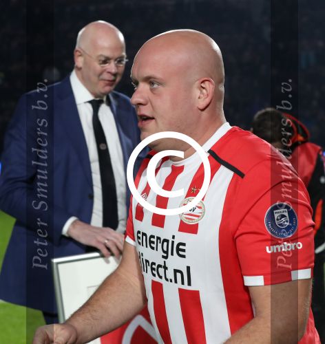 Eindhoven, 22 Januari 2017 Kompetitiewedstrijd PSV-SC Heerenveen, 
eindstand 4-3
Huldiging Micahel v Gerwen