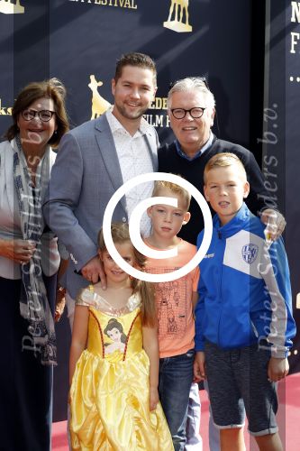 Utrecht 23 september 2017
Premiere dummie de mummie tijdens filmdagen . De cast bestaat uit Roeland Fernhout Jennifer Hoffman Gurkan Kucuksenturk Ergun Simsek en Julian Ras