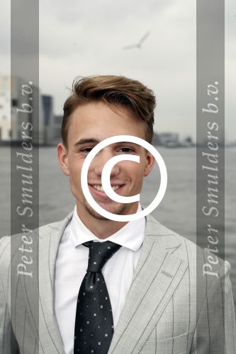Amsterdam 28 september 2017
Castpresentaie van de Spa ( net 5 serie). De cast bestaat uit Annette Barlo Mattijn Hartemink Eva Marie v d Waal Rein v DuivenbodenDavy Eduard King Juvat Westendorp Beau Schneider Lara Leijs Nzinga Sordam en Eva Bartels.