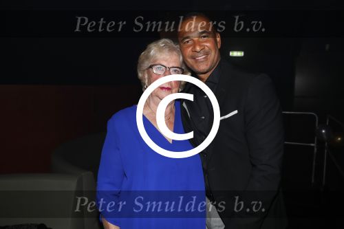 Zaandan 22 september 2017
Karin de Rooij 9 vriendin Ruud Gullit) viert haar 50e verjaardag. Ruud Gullit met moeder en tante