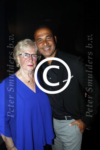 Zaandan 22 september 2017
Karin de Rooij 9 vriendin Ruud Gullit) viert haar 50e verjaardag. Ruud Gullit met moeder en tante