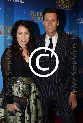 Amsterdam 21 september 2017
The Curious Incident of the Dog in the Night premiere in Carre. Sanne Vogel met vriend