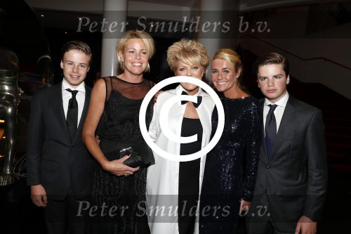Amsterdam 24 september 2017 
Premiere Annie MG Schmidt met Simone Kleinsma William Spaaij Marjolein Touw Wim v d Driessche en Jeske v d Staak in het de la mar theater. Celeste Verstraete met zoon en  haar zus