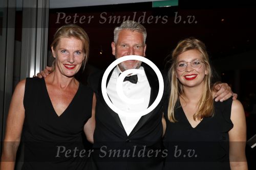 Amsterdam 24 september 2017
Premiere Annie MG Schmidt was getekend in het nieuwe de la mar. Sybrand Niessen met vrouw en dochter