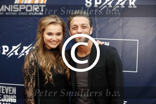 Apeldoorn 2 september 2017
Premiere Spaak in Omnisport . De hoofdrollen worden oa gespeeld door Tim Douwsma Aart Staartjes en Saskia Elise. Steven de Jong is de producent. 
Vajen v d Bosch