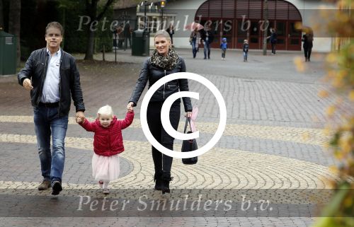 Kaatsheuvel 30 september 2017
Premiere musical in de efteling geschreven door Paul v Loon en Prinses Laurentien. Rein Kolpa en Wieneke Remmers met kinderen