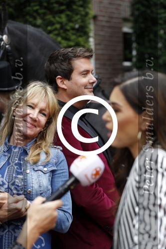 Amsterdam 25 september 2017 
Holly Mae Brood, Martijn Fischer, Yolanthe Sneijder-Cabau, Buddy Vedder, Danny de Munk, Glennis Grace en Carlo Boszhard tijdens de castpresentatie van de Christmas Show 2017 in hotel The Grand. Ruben Nicolai presenteert het. Xenia Kasper
