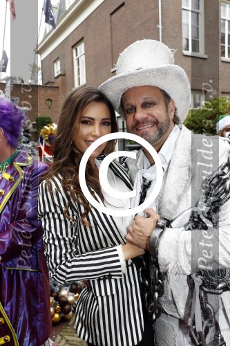 Amsterdam 25 september 2017 
Holly Mae Brood, Martijn Fischer, Yolanthe Sneijder-Cabau, Buddy Vedder, Danny de Munk, Glennis Grace en Carlo Boszhard tijdens de castpresentatie van de Christmas Show 2017 in hotel The Grand. Ruben Nicolai presenteert het.