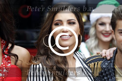 Amsterdam 25 september 2017 
Holly Mae Brood, Martijn Fischer, Yolanthe Sneijder-Cabau, Buddy Vedder, Danny de Munk, Glennis Grace en Carlo Boszhard tijdens de castpresentatie van de Christmas Show 2017 in hotel The Grand. Ruben Nicolai presenteert het.