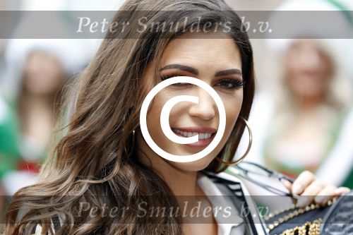 Amsterdam 25 september 2017 
Holly Mae Brood, Martijn Fischer, Yolanthe Sneijder-Cabau, Buddy Vedder, Danny de Munk, Glennis Grace en Carlo Boszhard tijdens de castpresentatie van de Christmas Show 2017 in hotel The Grand. Ruben Nicolai presenteert het.