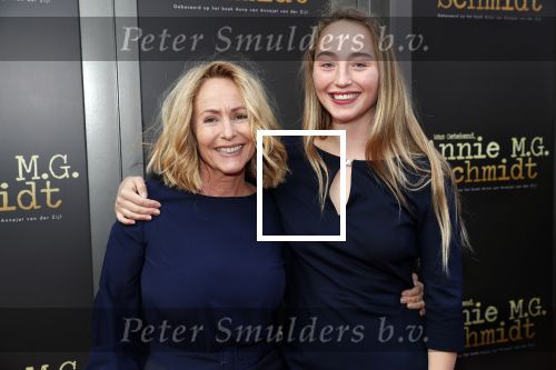 Amsterdam 30 september 2018
1 jaar Annie MG Schmidt in het delamar theater. Angela Groothuizen met dochter