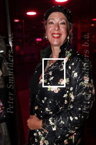 Amstelveen 24 september 2018
Premiere tussen kunst en kitch in schouwburg Amstelveen.  Anne Rose Bantzinger