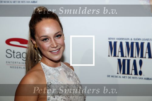 Utrecht 23 september 2018
Premiere Mamma Mia in het Beatrix Theater. Anouk Maas kwam met een vriend
