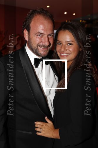 Utrecht 23 september 2018
Premiere Mamma Mia in beatrixtheater. Hoofdrollen zijn er voor Antje Monteiro Jolijn Henneman Sophia Wezer Hilke Bierman Dieter Troubleyn Emiel de Jong en Soy Kroon. Vriend Antje Dennis met dochter