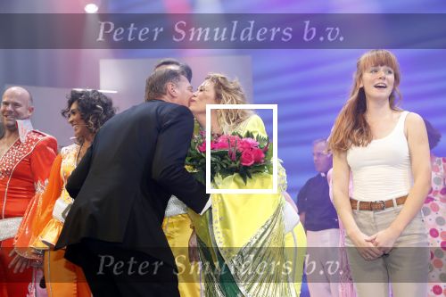 Utrecht 23 september 2018
Premiere Mamma Mia in beatrixtheater. Hoofdrollen zijn er voor Antje Monteiro Jolijn Henneman Sophia Wezer Hilke Bierman Dieter Troubleyn Emiel de Jong en Soy Kroon.