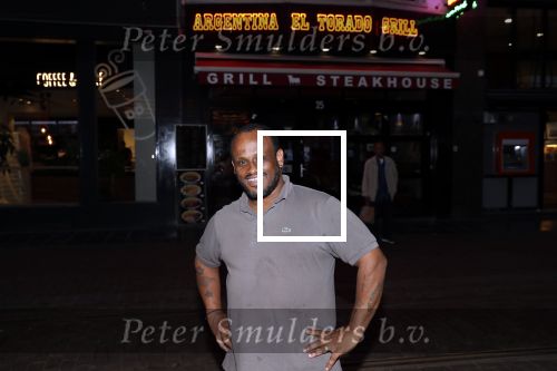 Amsterdam 17 september 2018
Premiere Doris in Tuschinski. De cast bestaat uit oa Tjitske Reidinga Guy Clemens Bracha v Doesburgh Tanik Moree Peter Blok . Argentijns restaurant