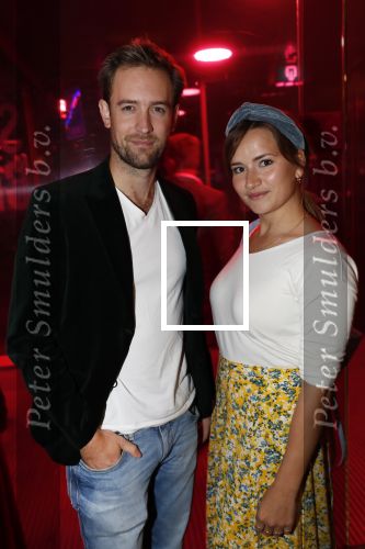 Amstelveen 24 september 2018
Premiere tussen kunst en kitch in schouwburg Amstelveen. Barbara Sloesen met vriend