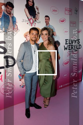 AMSTERDAM 21 september 2018
Buddy Vedder met zijn vriendin Ginny Pauw bij premiere Elvyâ€™s Wereld in pathe arena.