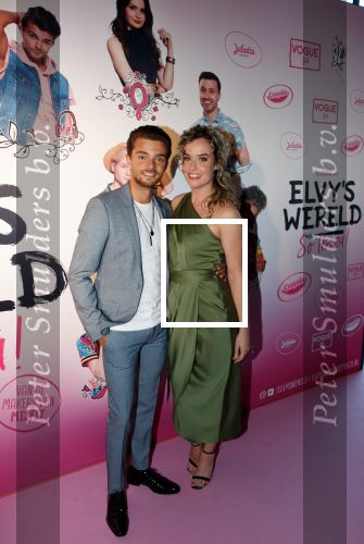 AMSTERDAM 21 september 2018
Buddy Vedder met zijn vriendin Ginny Pauw bij premiere Elvyâ€™s Wereld in pathe arena.