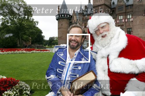 Haarzuilens 12 september 2018
Presentatie cast RTL Kerstshow op kasteel de haar. De cast bestaat uit Carlo Boszhard Buddy Vedder Esmee v Kampen Berget Lewis Pip Pellens Fred v Leer Ger Otte Celinde Schoenmaker en de kerstman.