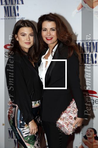Utrecht 23 september 2018
Premiere Mamma Mia in het Beatrix Theater. Carolien de Bruijn met dochter