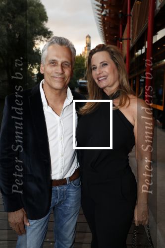 Amsterdam 25 september 2018
Presentatie Amsterdam XXXL bij sushisamba. Robert Schoemacher en zijn vrouw Claudia Schoemacher