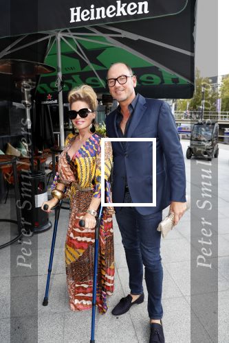 Amsterdam 25 september 2018
Presentatie Amsterdam XXXL bij sushisamba. Connie Witteman kwam met partner Eugene v Dun. Mark Teurlings geeft Amsterdam XXXL uit