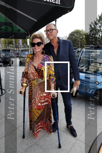 Amsterdam 25 september 2018
Presentatie Amsterdam XXXL bij sushisamba. Connie Witteman kwam met partner Eugene v Dun. Mark Teurlings geeft Amsterdam XXXL uit