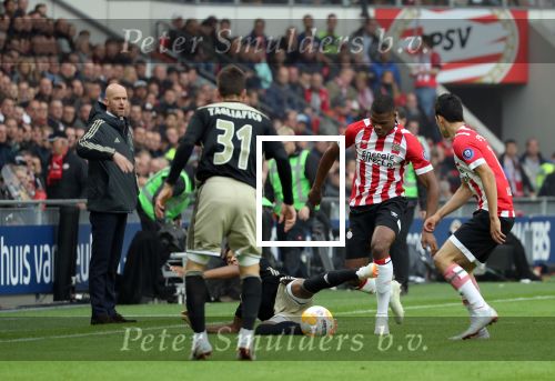 Eindhoven, 23 September 2018 PSV-AJAX Kompetitie, Seizoen 2018-2019 Eindstand 3-0
Denzel Dumfries