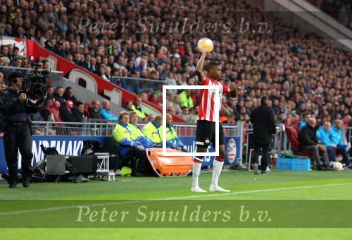 Eindhoven, 23 September 2018 PSV-AJAX Kompetitie, Seizoen 2018-2019 Eindstand 3-0
Denzel Dumfries