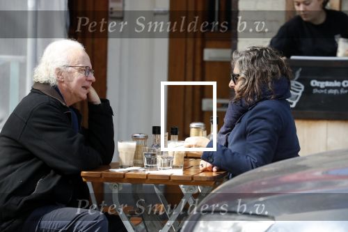 Amsterdam 15 september 2018
Eddy habbema met zijn vrouw op terras.
